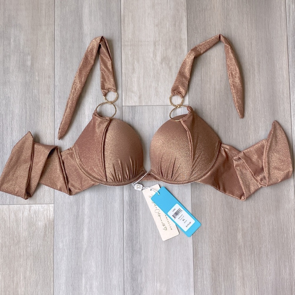 New Beach Bunny Bikini Top - Picture 2 of 6